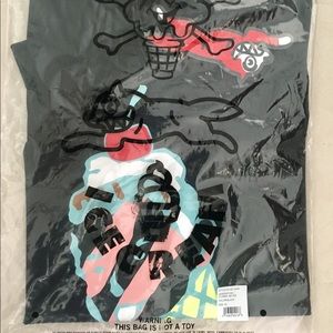 (Sold) Ice cream classic cone tee men’s (black) size Xl